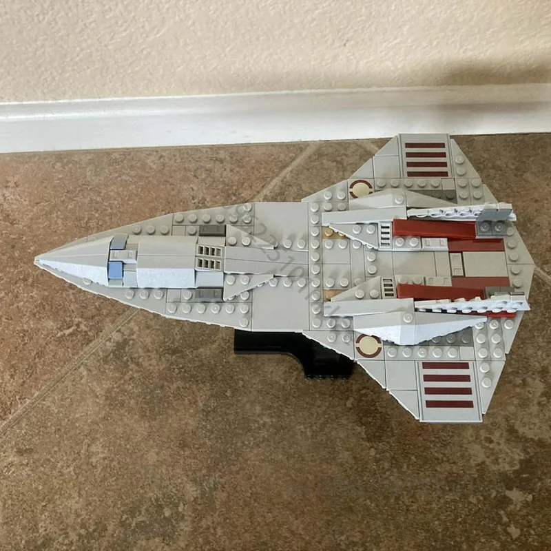 

MEW Sci-fi Movie Maverick Darkstar Space Battleship Building Block DIY Famous Movies Spaceship Assembly Brick Christmas Toy Gift