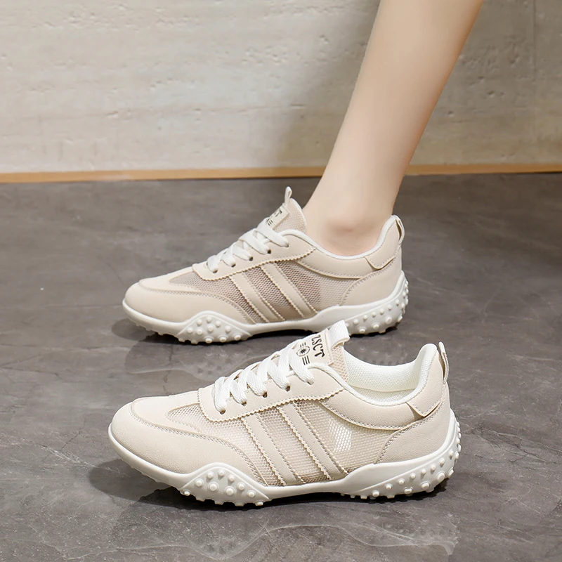 2025 New Women's Comfortable Golf Shoes Single Mesh Breathable Fitness Golf Shoes Outdoor Classic Lightweight Running Shoes