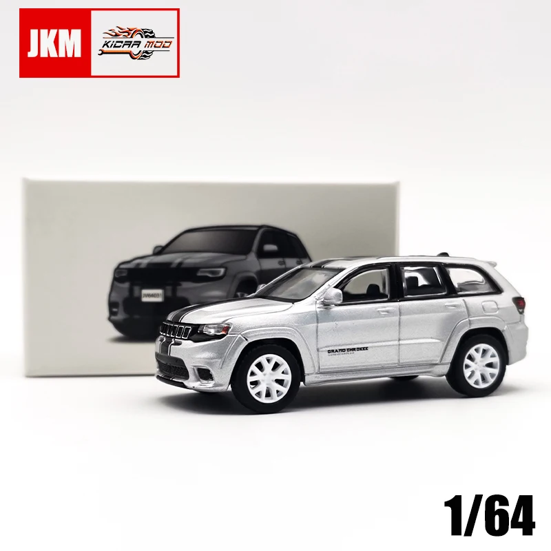 

JKM 1/64 Grand Cherokee Trackhawk Diecast Model Car Off-Road Alloy Model Vehicle Hobby Collection for Adults Gifts