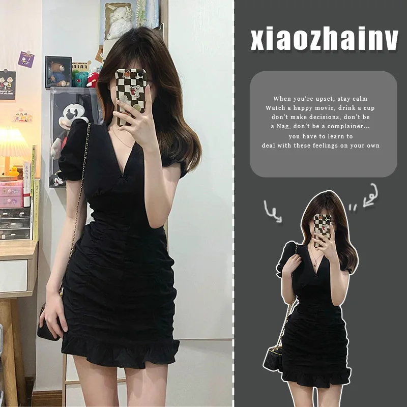 

Black V-Neck Bubble Sleeve Dress Women's Summer Sweet And Spicy Style High-End Fish Tail Skirt Korean Style Short Dress