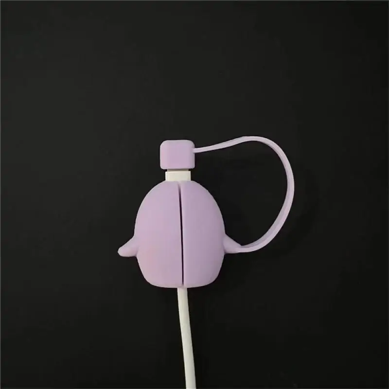 1pcs Anti-break ฝุ่นสีม่วง Winder PVC สายชาร์จข้อมูลกรณีอุปกรณ์ต่อพ่วงโทรศัพท์มือถือน่ารัก Penguin กรณี Penguin Winder
