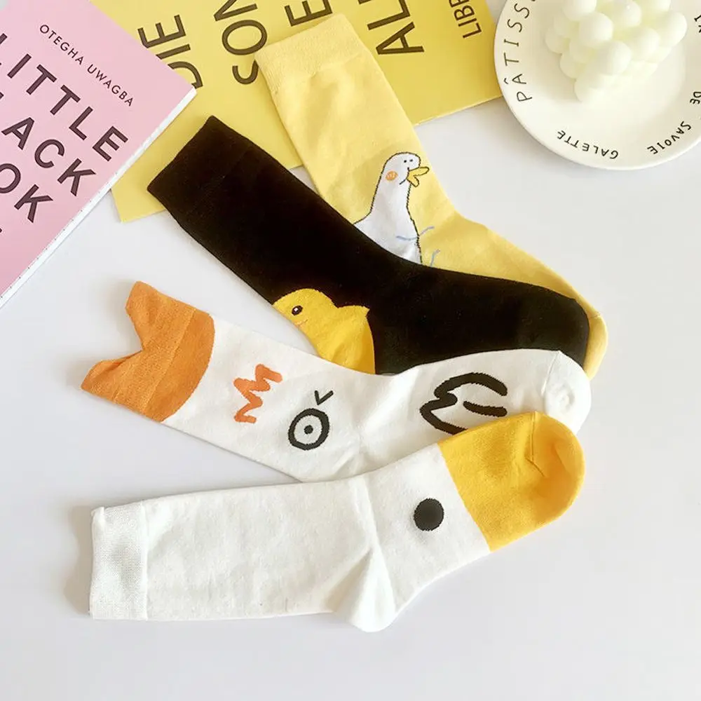 Cute Warm Girls Gift Breathable Mid-Tube Fashion Design Women Socks Cartoon Hosiery Funny Goose Head Socks Cotton Socks