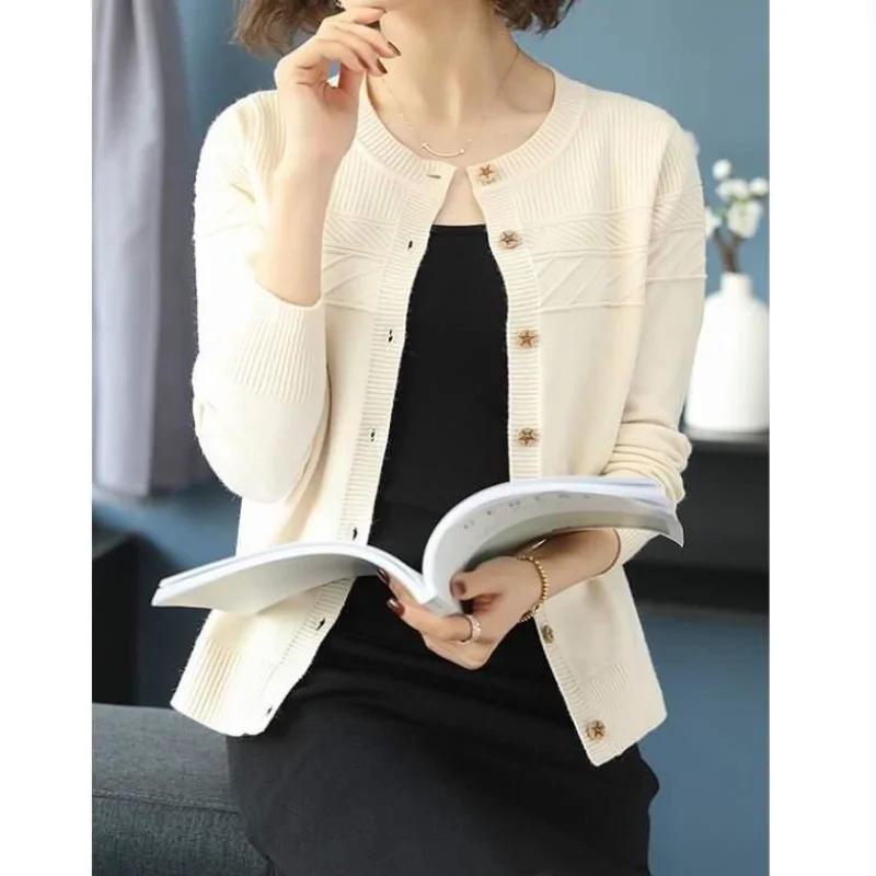 Autumn 2023 New Korean Loose Round Neck Long Sleeve Knitted Cardigan Button Sigle Breasted Office Lady Leisure Casual Sweater