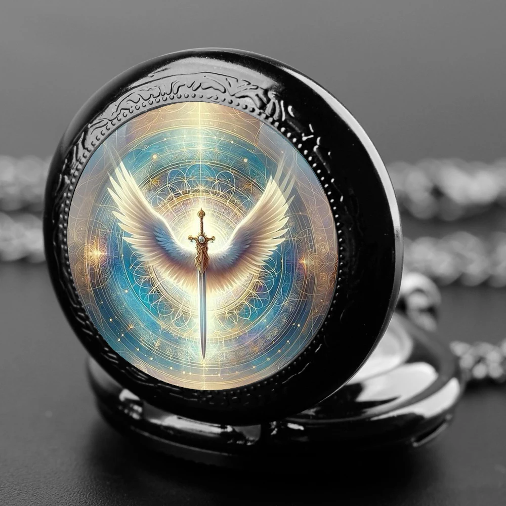 Vidro Dome Quartz Relógio de Bolso, Angel Sword Design, Cadeia Durável, Numeral Árabe Dial, Presentes Extraordinários para Homens e Crianças