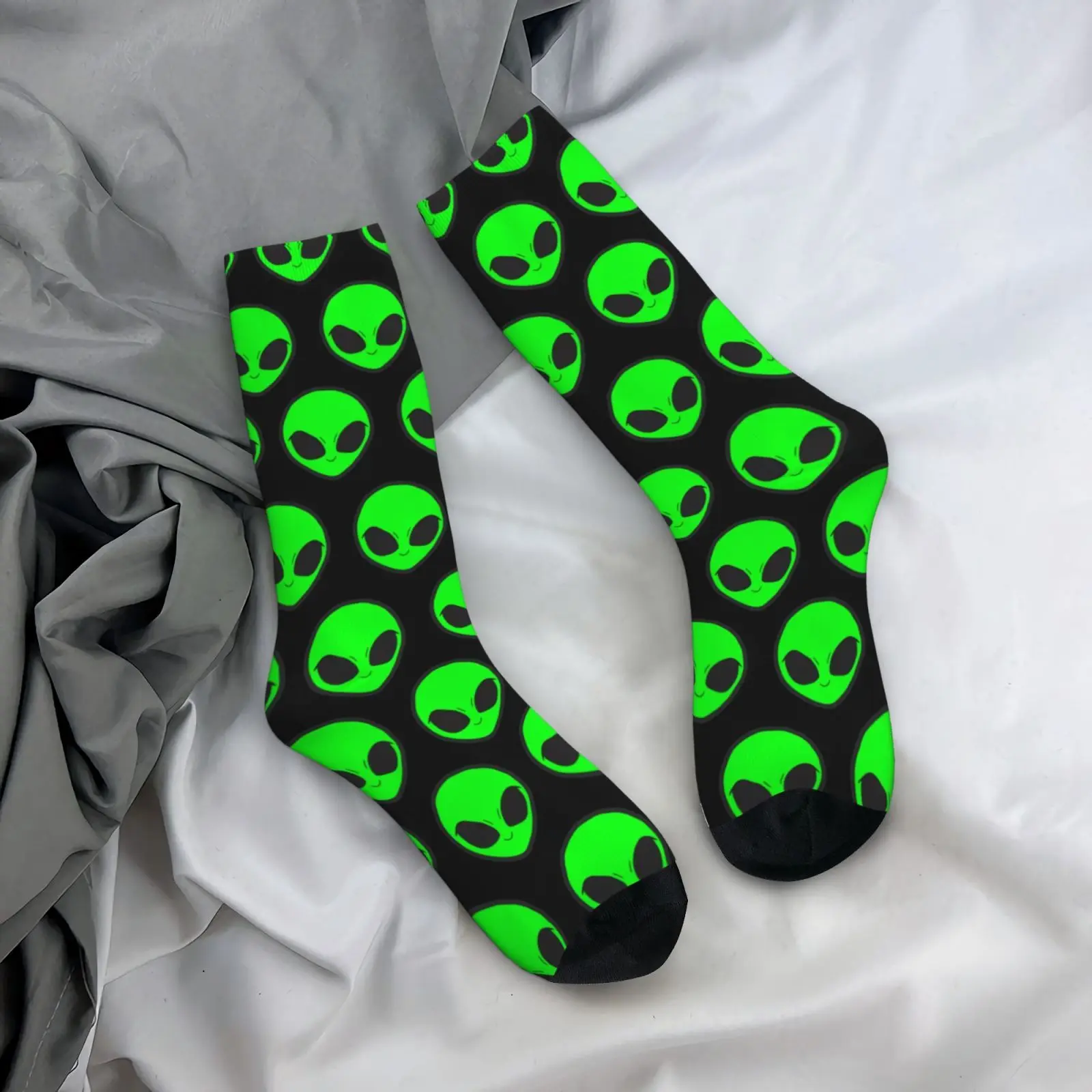 1 par de calcetines unisex Harajuku estilo vintage novedosos con patrón de cabeza de alienígena verde, calcetines de hombre con grafiti de moda