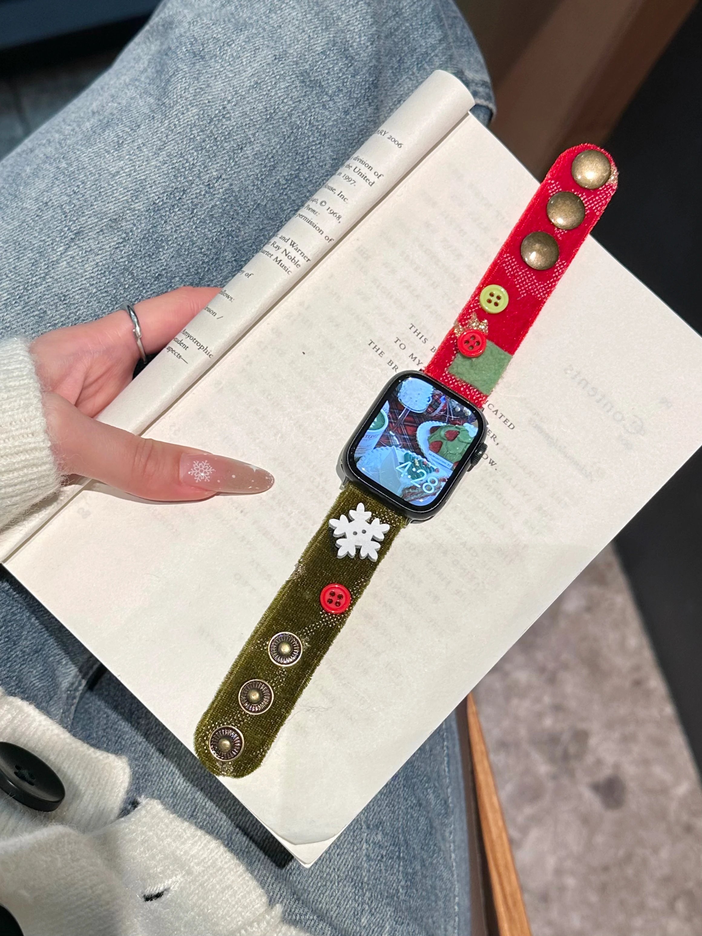 Three-button straight plush Christmas watch band for apple iwatch 10/9/8 42/44/45mm wrist band nylon Ultra2 49mm 46 40/41mm