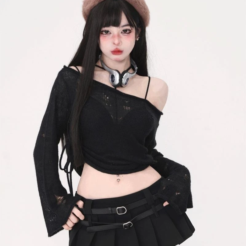 

Black One Shoulder Hollow Knit Sweater Y2k Spicy Girl Style Solid T-shirt Women Summer Vintage Drawstring Fashionable Tops