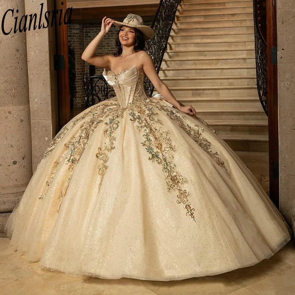 

Gold Sweetheart Bow Ball Gown Quinceanera Dresses With Jacket Beading Crystal Appliques Lace Sweet 15 Años Mexican Customized