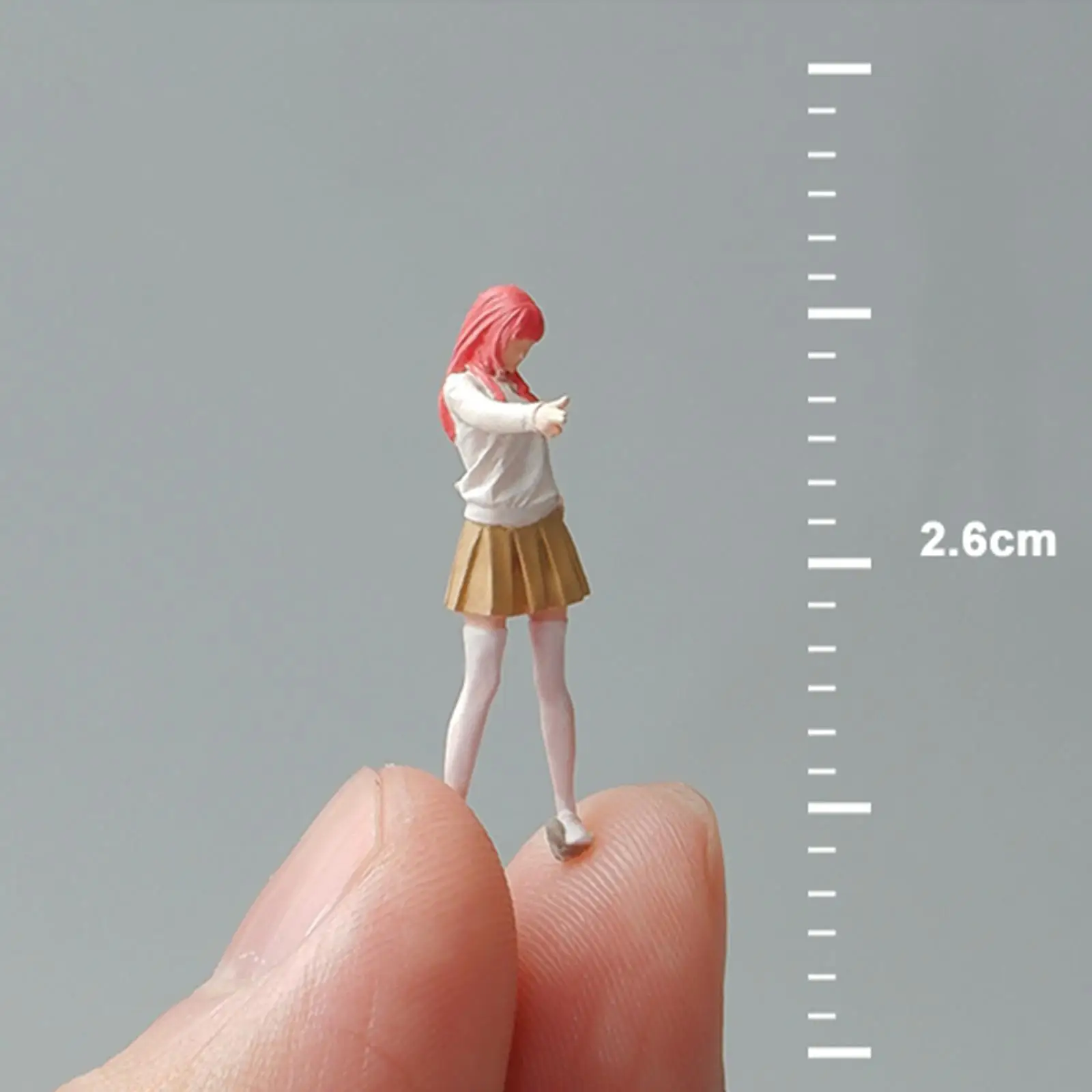 1:64 Long Stockings Girl Model Tiny People Model Resin Dioramas People Figure Layout for Train Station Layout Micro Landscape