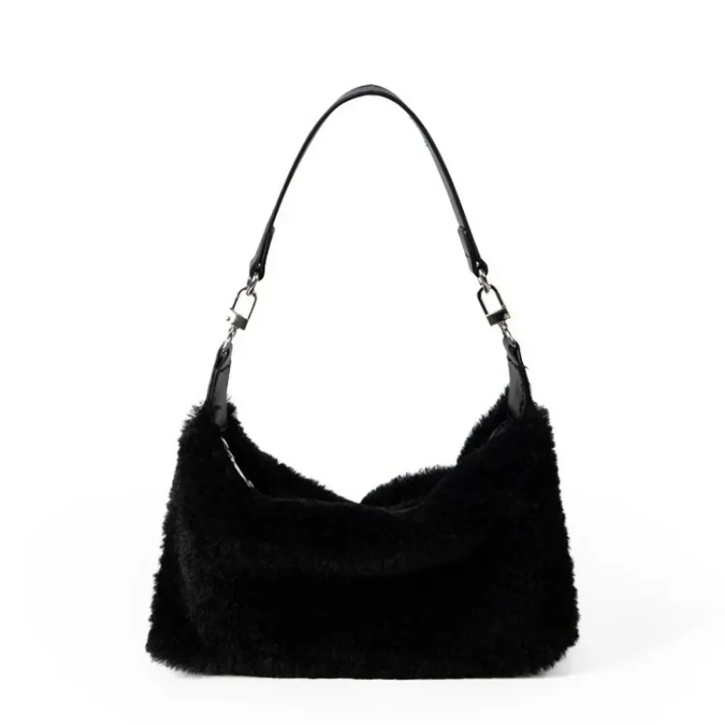 Versione coreana della borsa per ascelle in peluche di nicchia Nuova borsa a tracolla di fascia alta con giunture retrò Moda femminile versatile