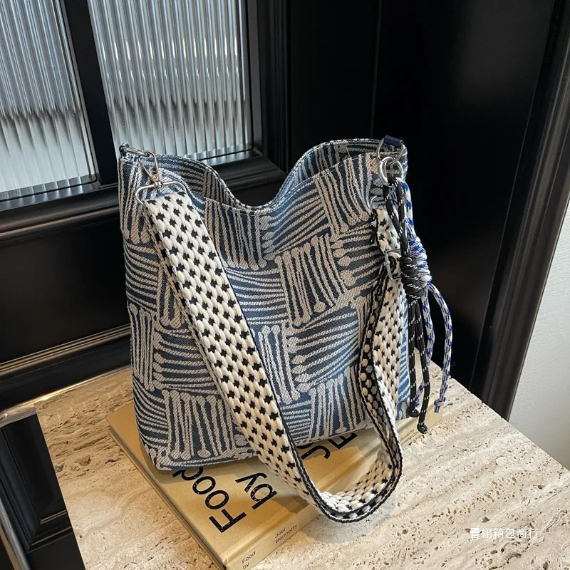 

Women's Spacious Canvas Crossbody Bag - Wide Strap Shoulder Tote | Indie Fall Winter Boho Bag