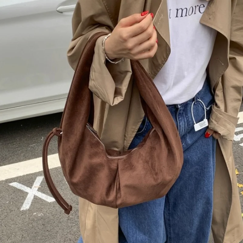 

Suede Leopard Print Underarm Bag Women Vintage Soft Leather Half-moon Tassel Shoulder Bag Korean Large Capacity Pleated Handbag