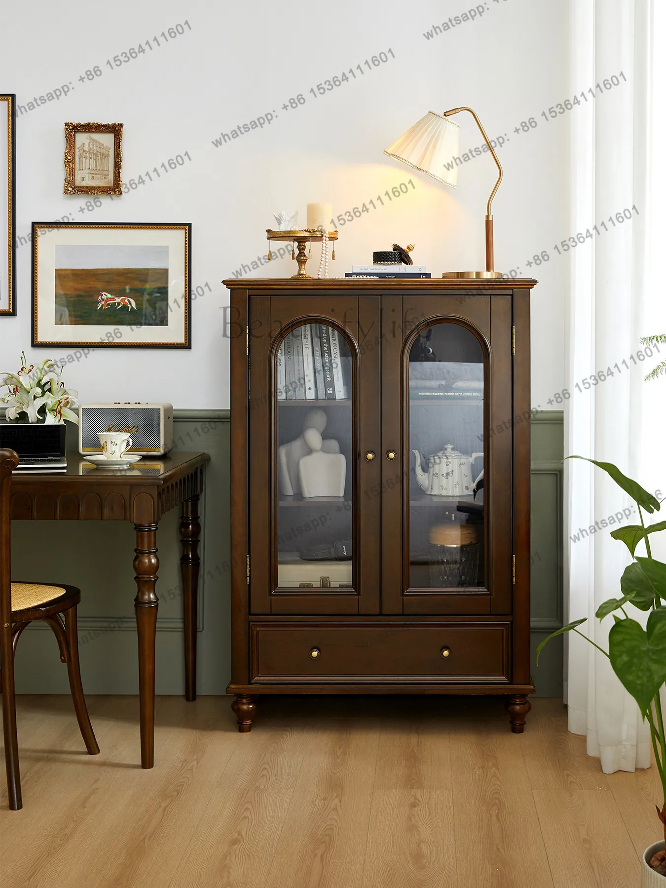 

American all-solid wood retro wine cabinet decoration light luxury living room storage corner cabinet
