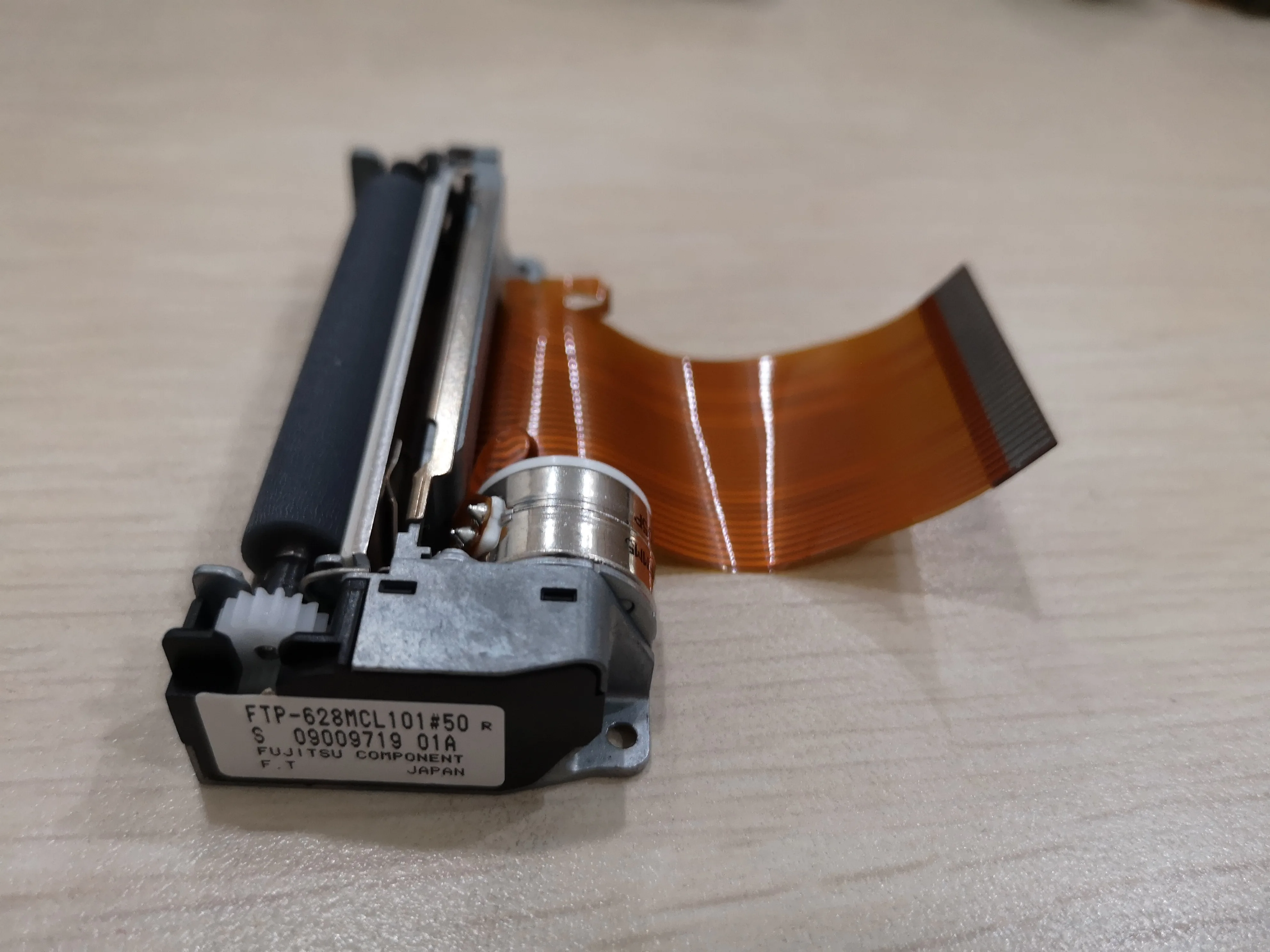 

Печатающая головка 58 мм для Fujitsu FTP628MCL101, высококачественный аксессуар для печатающей головки, оригинальная термопечатающая головка FTP-628MCL101 # 50