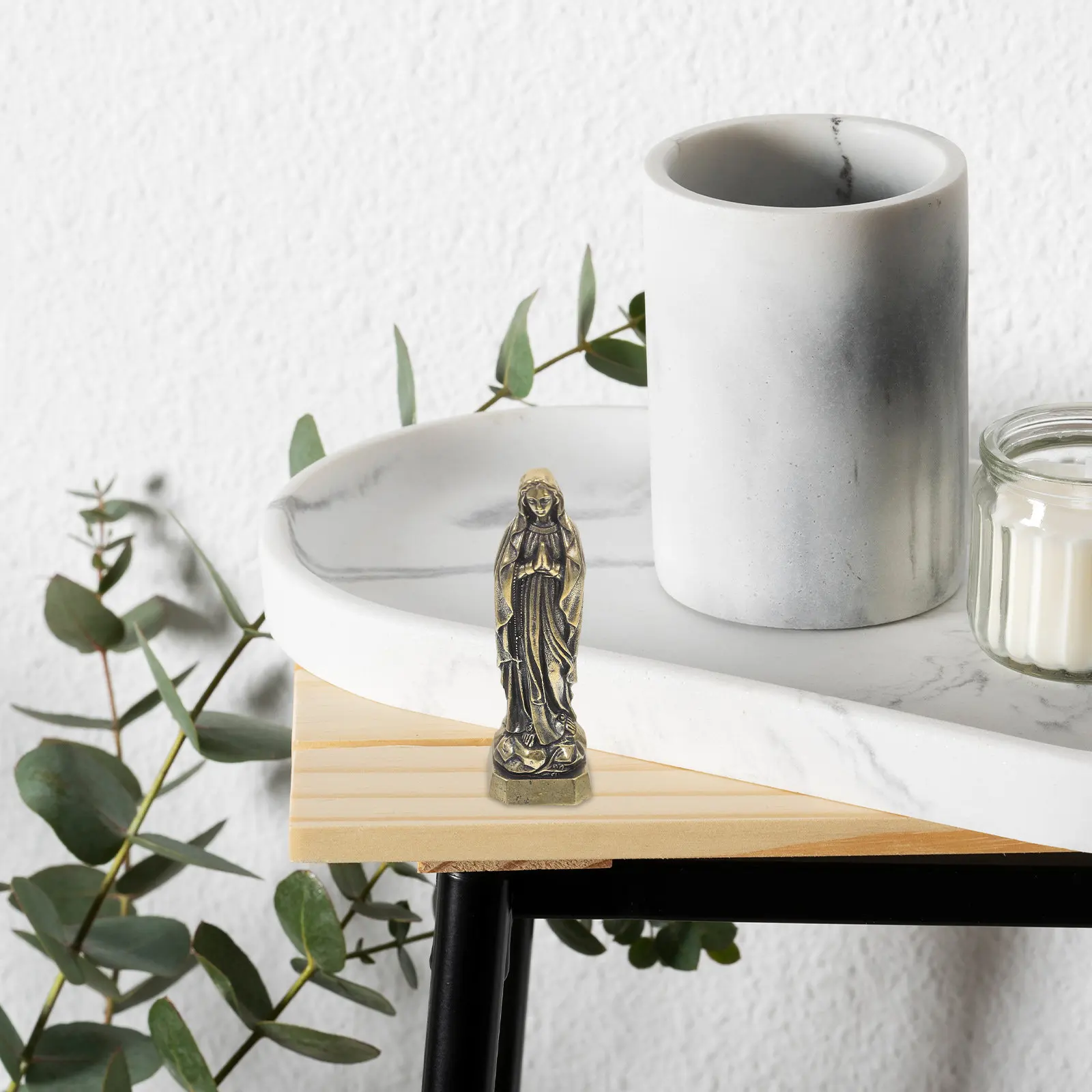 Retro Brass Statue Mini Desktop Ornament Catholic Church Decor Elegant Religious Home Accent Desktop Adornment