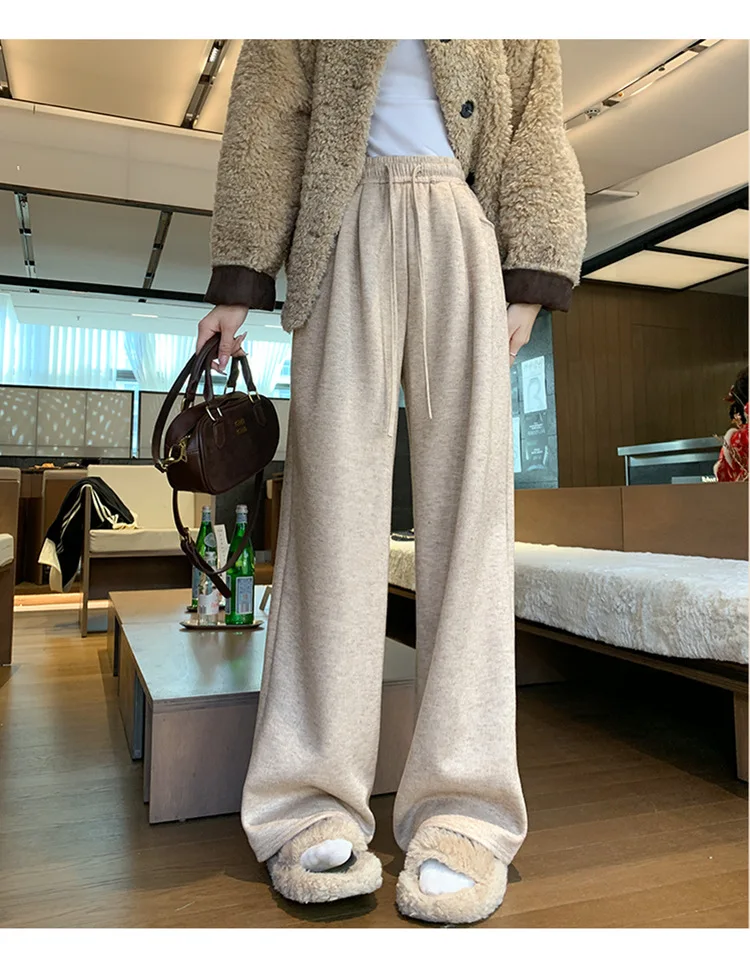 

Women Lambswool Trousers Autumn Winter Straight-Legged, Relaxed-Fit Thick-Wool Wide-Leg Trousers Soft Loose Comfortable