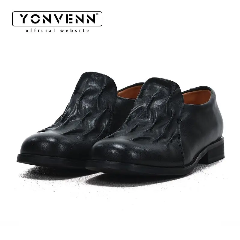 

Handmade leather pleated loafers for both men and women classic and comfortable thick soled high rise slip in formal dress shoes