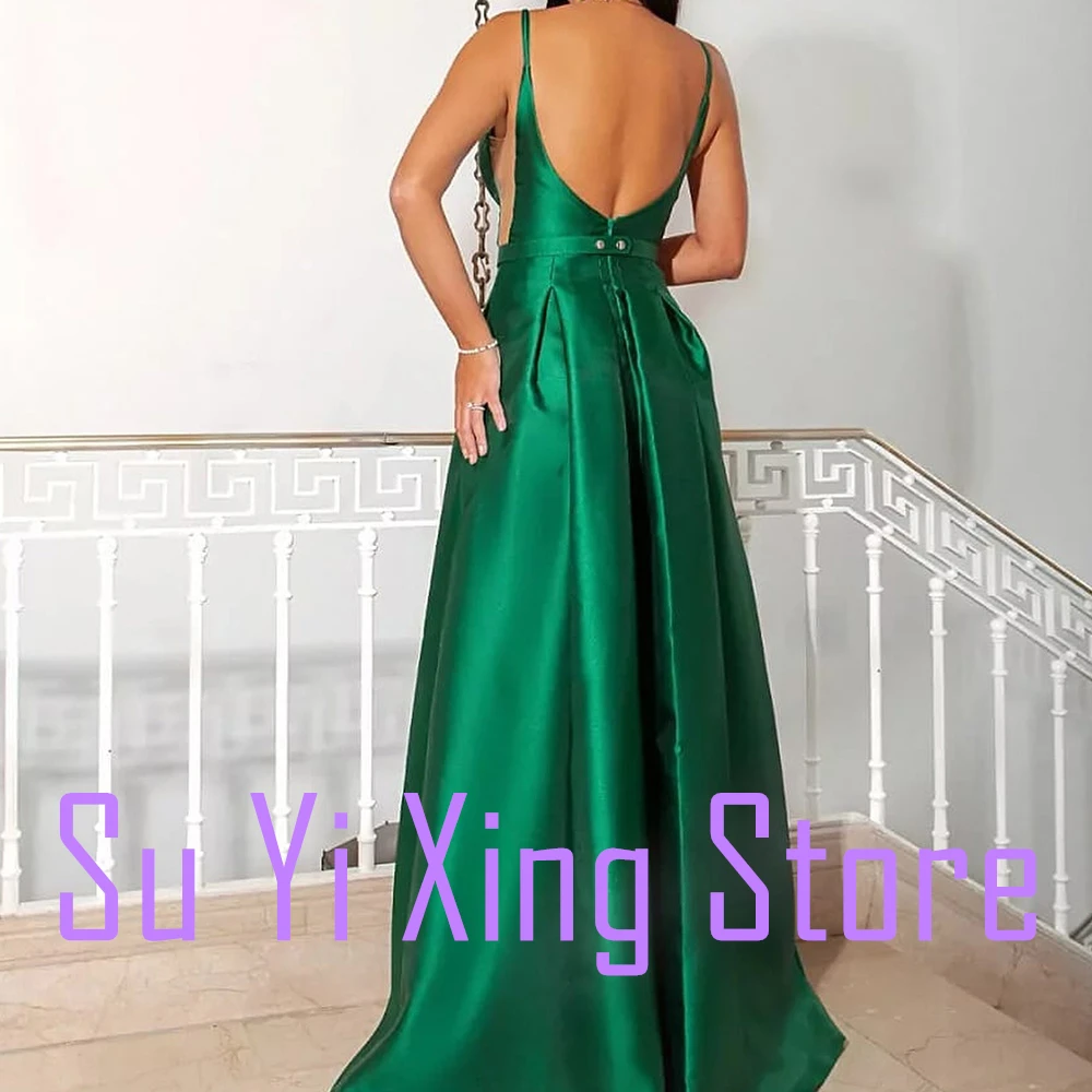 Eleganti abiti da sera in raso verde Sweep Train Zipper Back senza maniche Modern Spaghetti Straps scollo a v lunghezza del pavimento a-line Dubai