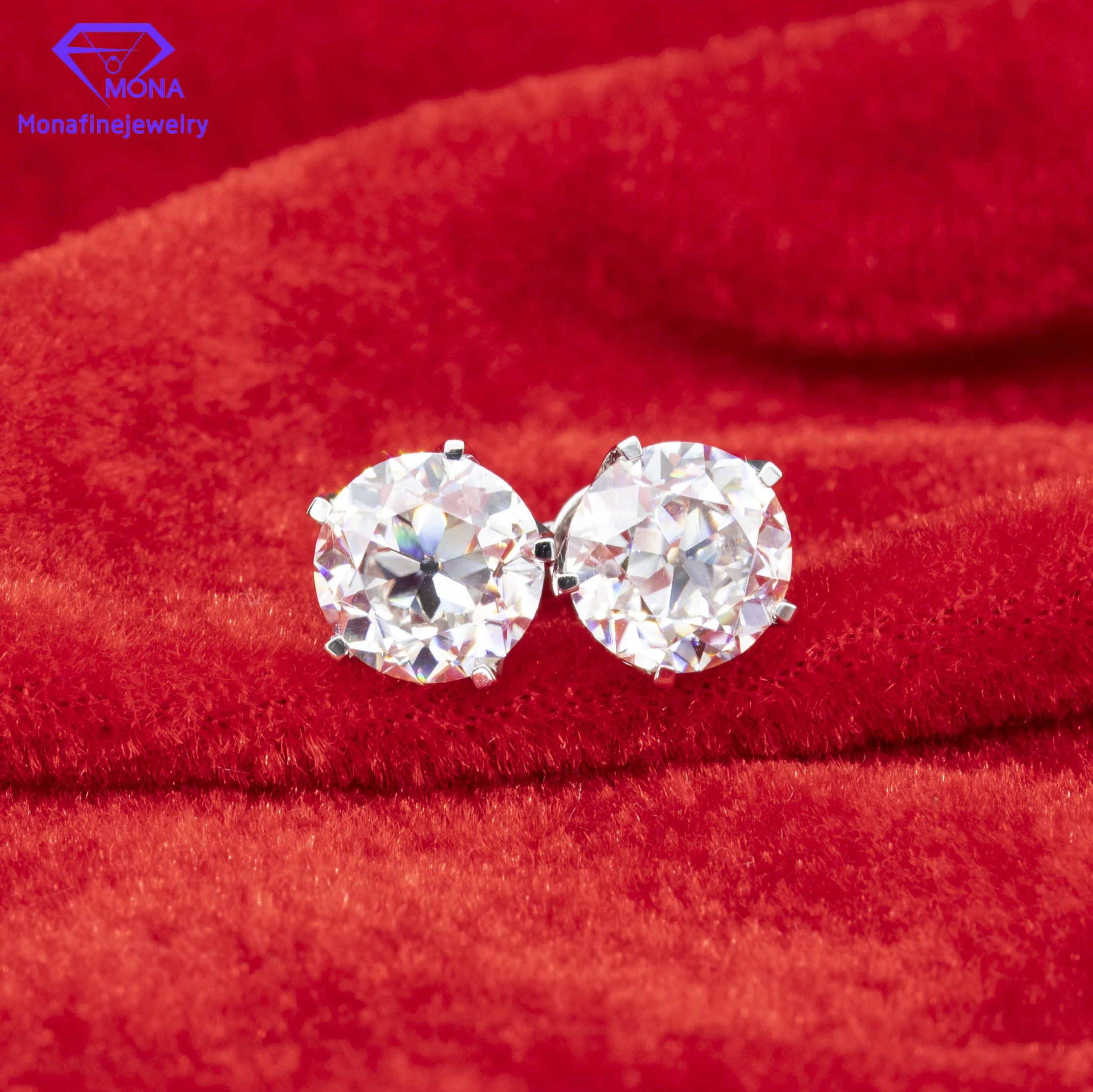 

Monafinejewelry Custonmize White 18K Gold Earring 2ct OEC Old European Cut 8x8mm Moissanite Stud Earring