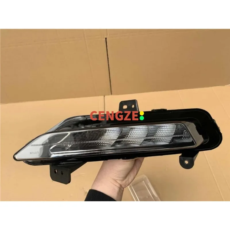 Original Daytime Running Lamp Fog Lamp Asembly for BESTUNE X40 2017-2020 Models