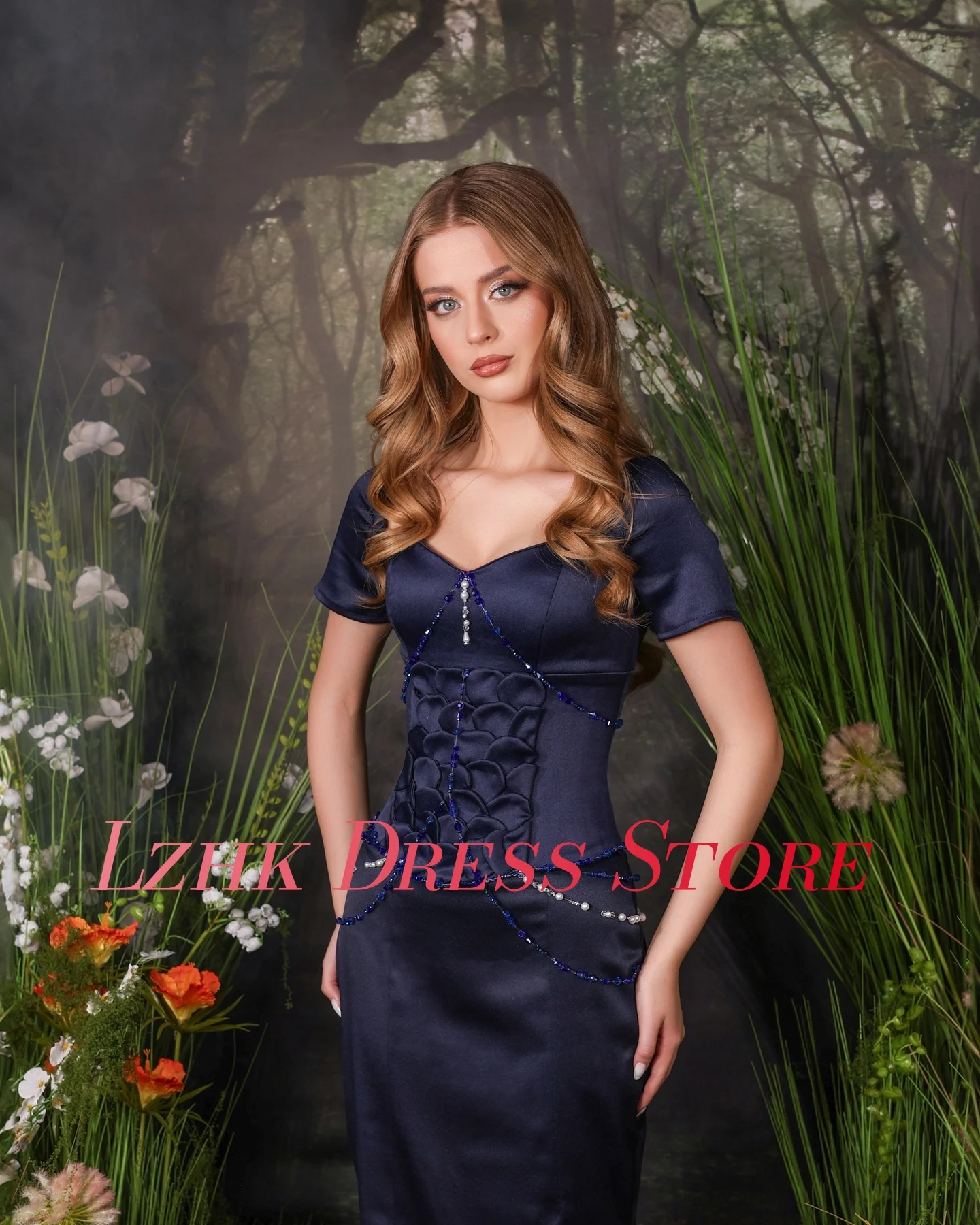 カスタマイズされた繊細なサテンマーメイドクリスタルスパンコールビーズ真珠イブニングドレスファッション半袖 V ネックフロアレングス