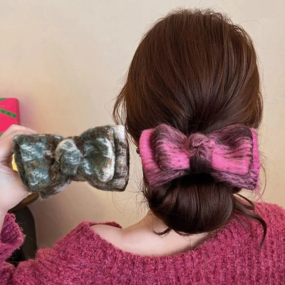 

Sweet Fabric Bowknot Hair Claws Korean Style Elegant Bow Claw Clip Fashion Headdress Women Hair Clips Autumn Winter
