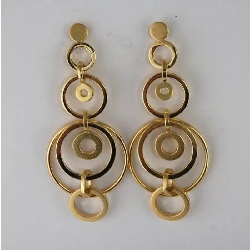 

Classic Metal Gold Color Round Hand Carving Twisted Pattern Earrings Simple Trendy Dangle Earrings Jewelry