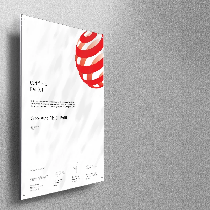 One Piece of Simple A3/A4 Magnetic Photo Frame Which Can Be Used as a Transparent Floating Poster Frame in the Office