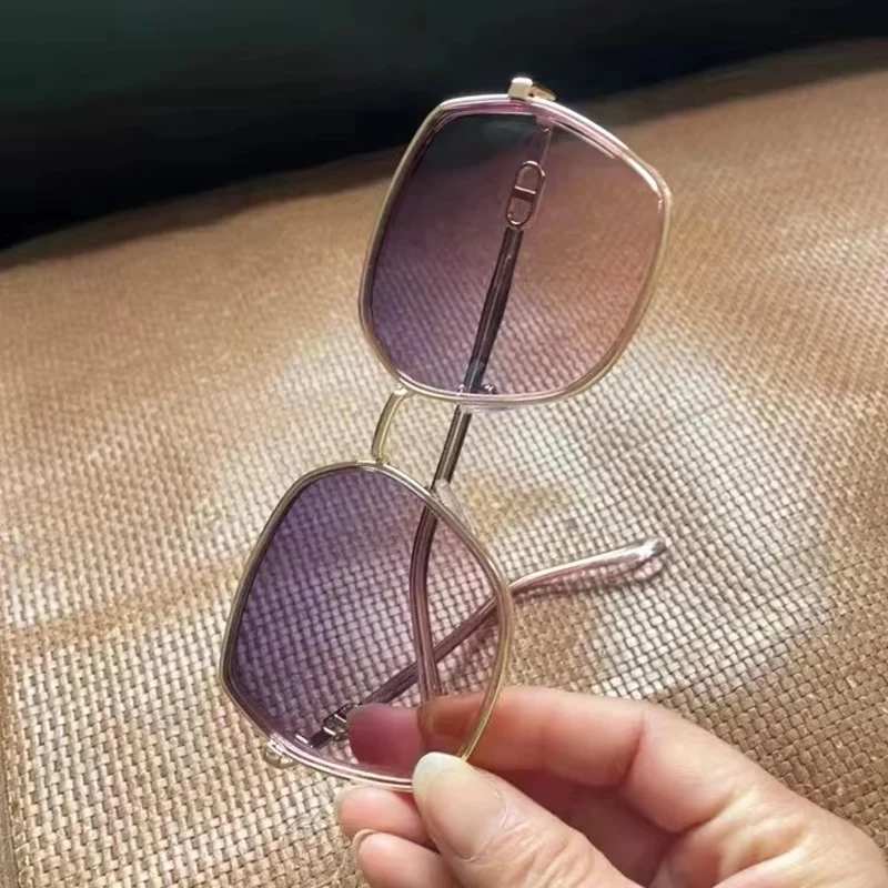 영화 K-Pop 진우 코스프레 안경 유니섹스 핑크 퍼플 그라데이션 선글라스 할로윈 액세서리 소품