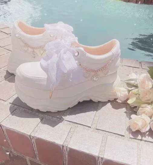 Japanese Sweet Lolita Heart Shape Rhinestone Bowknot Platform Sneaker Spring and Autumn Sweet Pink Casual Shoes Women\'s Shoes