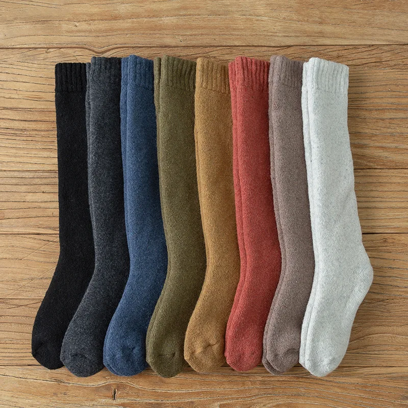 Three Pairs Of Winter Tall Long Socks Men And Women Large Size Wool Calf Socks With Thickening And Warm Towel Socks To The Knee