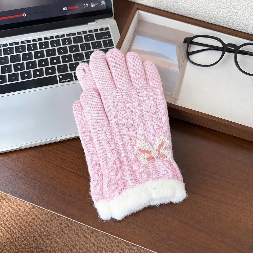 Fleece Lined Full Finger Cable Knitted Gloves Faux Alpaca Bow Decoration One Tip Touch Screen Gloves Warm Cold Proof Gloves