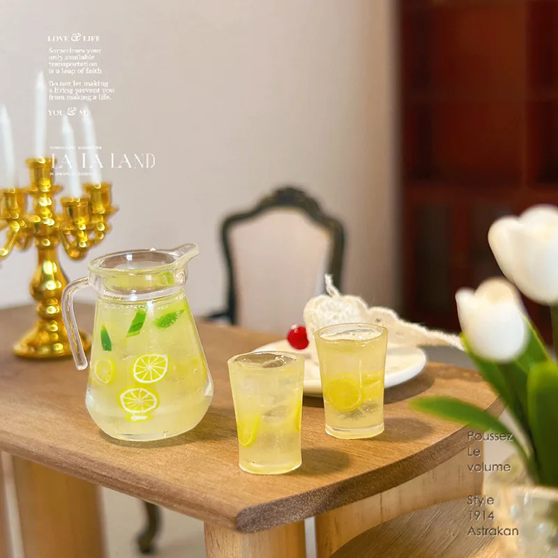 1:12 Miniature Summer Iced Lemon Tea Beverage Model Doll House Accessories Simulated Lemonade Beverage Dollhouse Decor Toys
