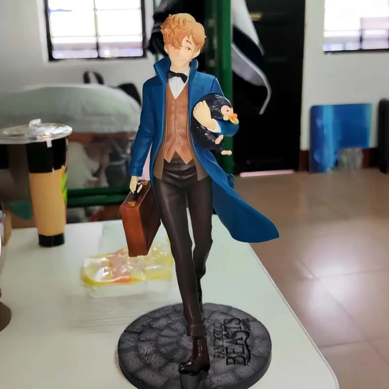 

Gong Fantastic Beasts Newt Scamander With Niffler Figure Magic Legend Series Wizarding World Home Decor For Adult Collectors