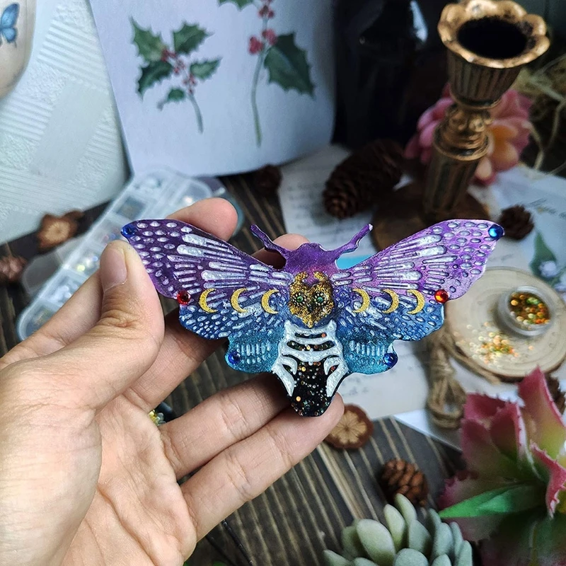 E0BF for Creative Moth Keychain Resin Mold DIY Crafts Bracelet Pendant Silicone Mould Handmade Moth for Key Chain Resin Casti