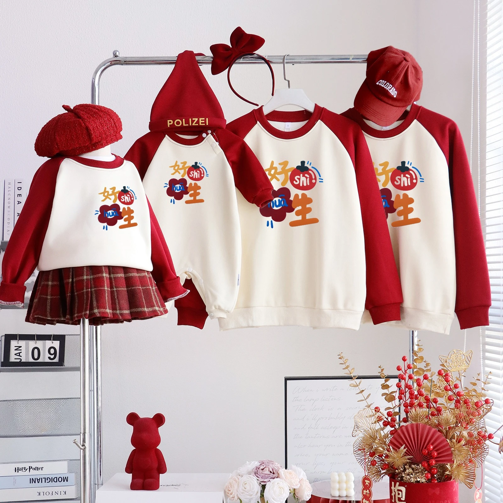 ‌2026 Winter Parent Child Matching Clothes Romper for Baby Toddler Family Outfits Father Daughter Mother Son Warm Sweatshirts