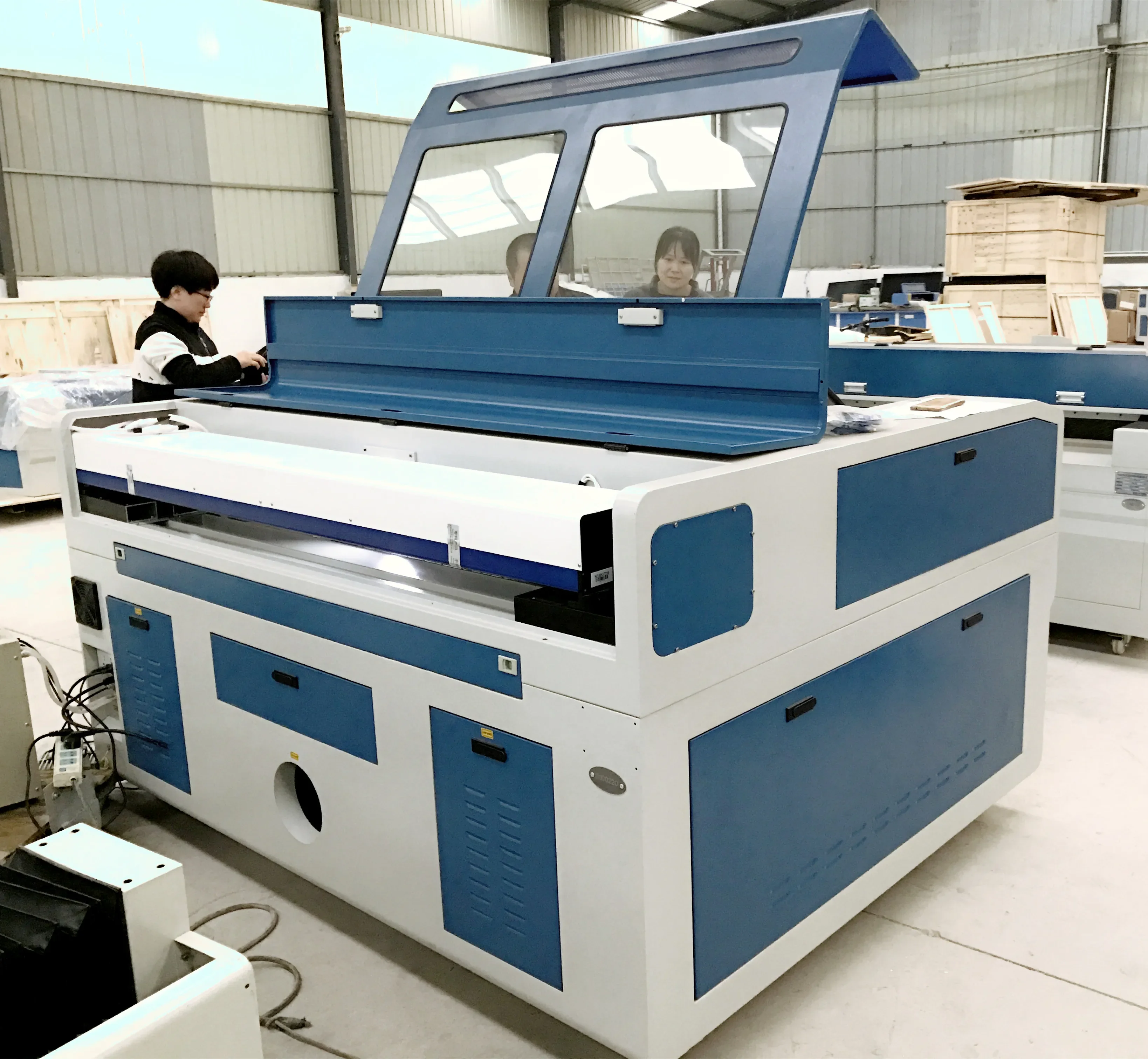 Small Industry Laser Engraving Cutting Machine With 64-Bit Laser Cutter For Steel Metal CNC Laser Engraver 150W-500W