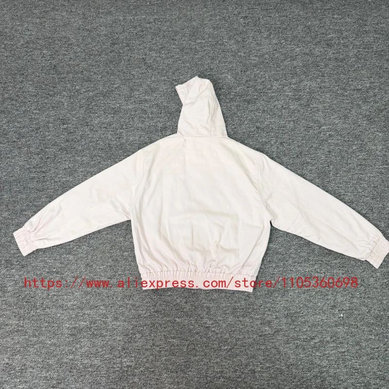 Nuova Giacca Derschutze per Uo - Women Streetwear Brand recensione e prezzo