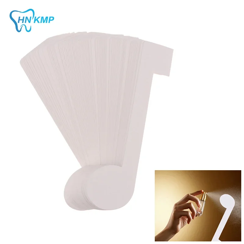 100 pz Nota Forma Nastro Aromaterapia Fragranza Profumo Oli Essenziali Tester di Prova Strisce di Carta Vestito Profumato Diffuso Stick