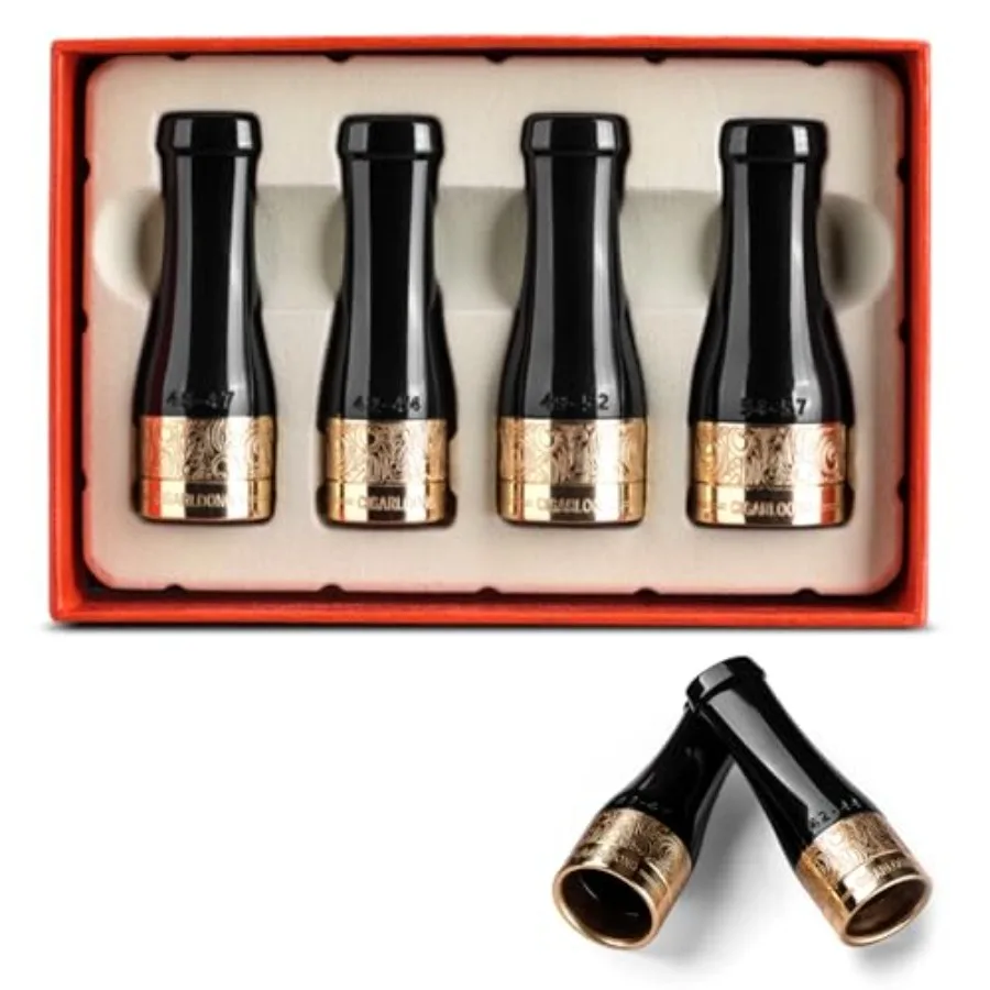 

Cigar Mouthpiece for Men and Women Portable 4 Size Cigar Holder Set with Gift Box