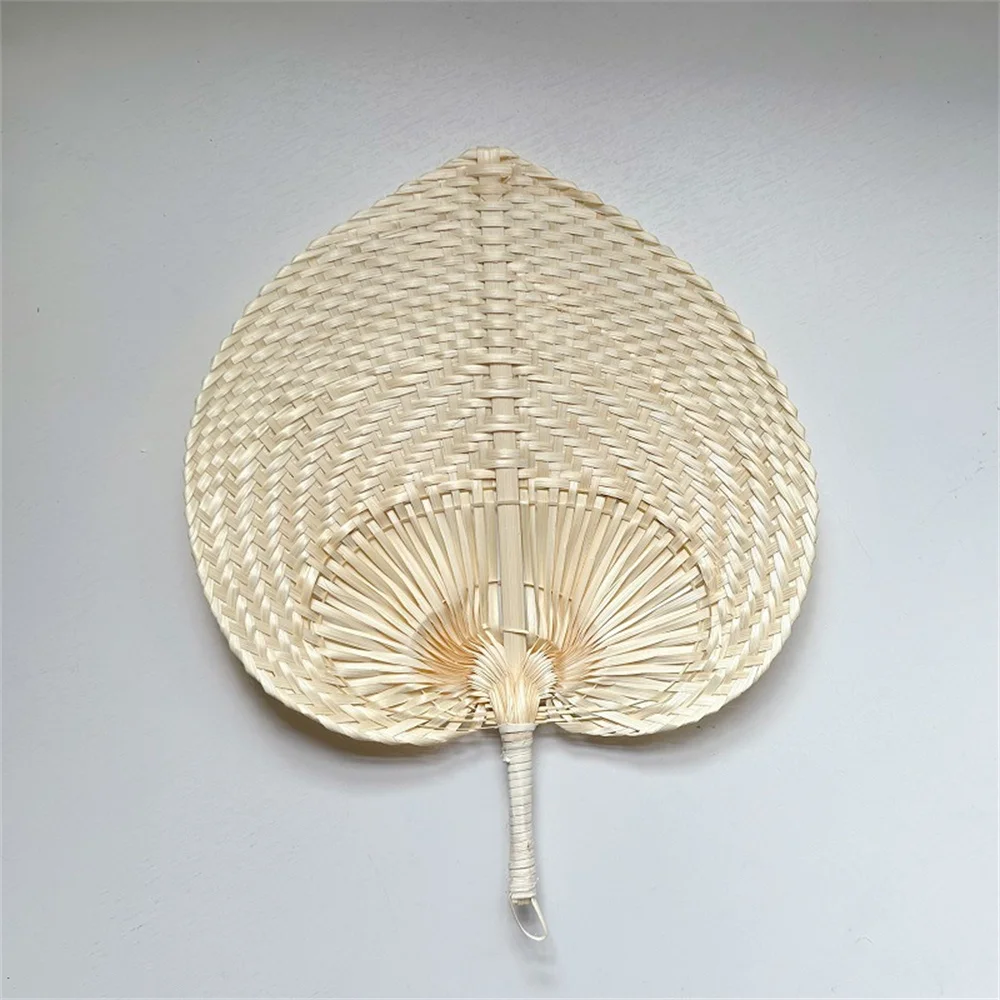 Summer Handmade Straw Woven Fans DIY Heart Shaped Bamboo Woven Fan Artificial DIY Woven Cooling Fan Home Decoration