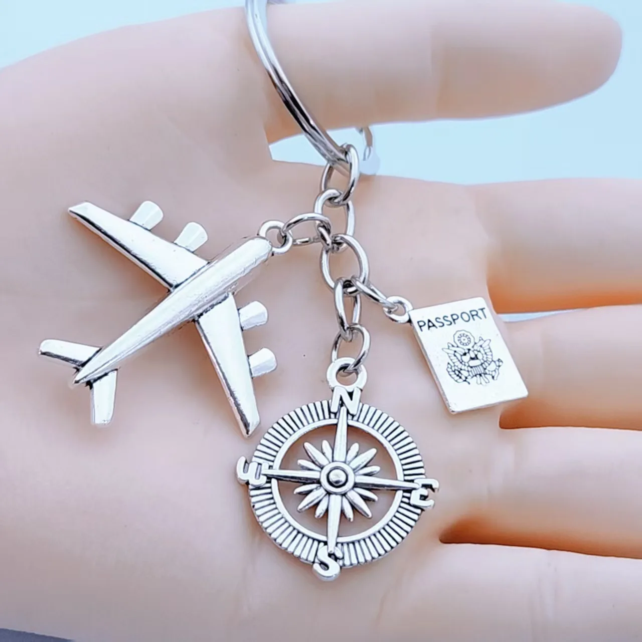 Vintage metal large airplane compass shape design travel keychain backpack pendant selected good item
