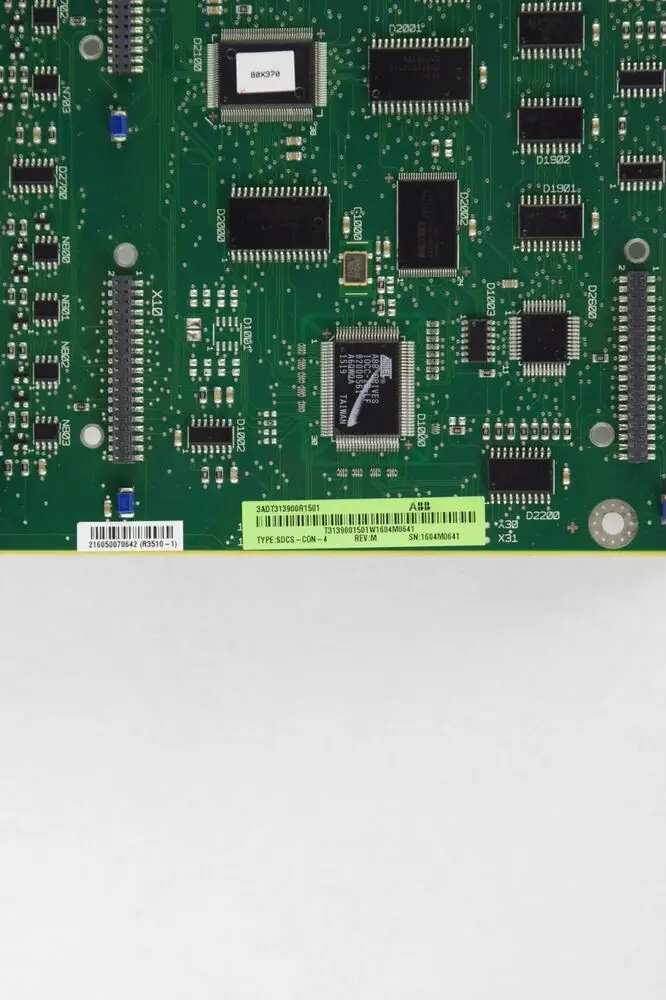 SDCS-CON-4 / SDCSCON4 3ADT 313900 Scheda di controllo R1501 Rev M serie DCS800