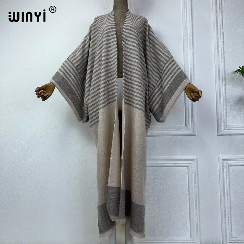 

WINYI Africa winter fashion print cloak Women High Quality poncho tassels Luxury Loose OverCoat Thick Warm Female maxi coat top