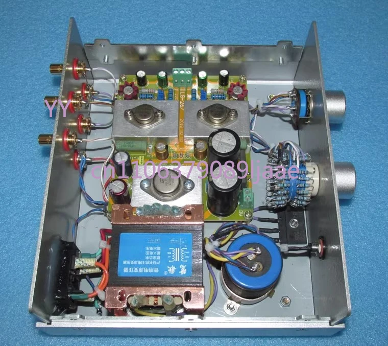 

Односторонний предусилитель чистого класса А, точный 24-уровневый регулятор громкости, статический рабочий ток 200 мА.