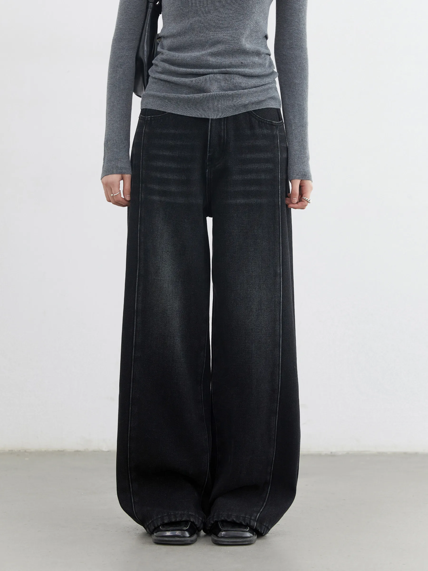 กางเกงยีนส์ผู้หญิง CHIC VEN สไตล์เรโทรลำลอง ทรงหลวม ขาตรง ผ้าเดนิมหนา ซักฟอก ขัดผิว กางเกงขายาวผู้หญิง ผ้าพลัฌ สำหรับฤดูใบไม้ร่วงและฤดูหนาว ปี 2025