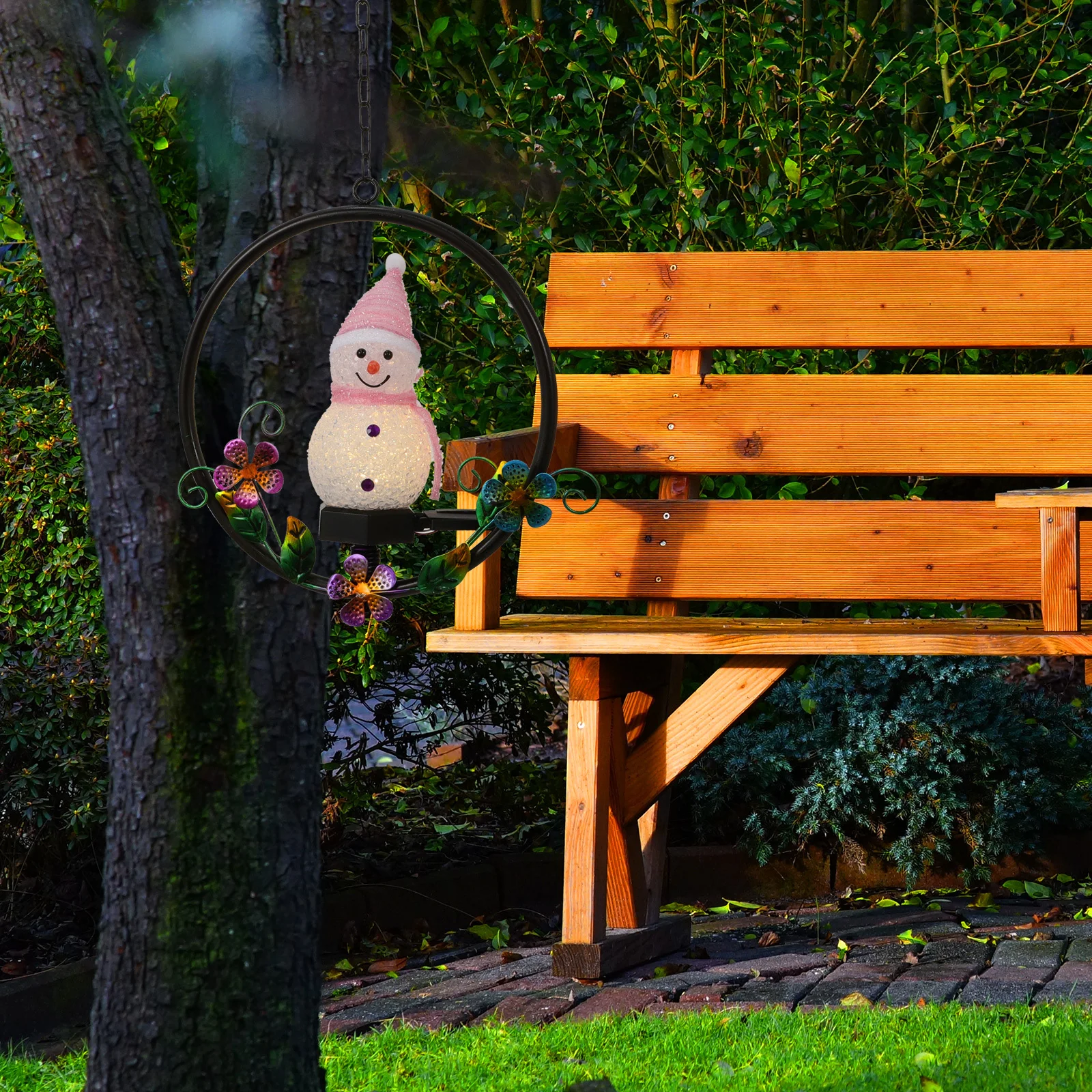 

1Pcs Snowman Hanging Solar Powered LED Light Outdoor Garden Courtyard Decoration Lamp Solar Light Yard Decoration