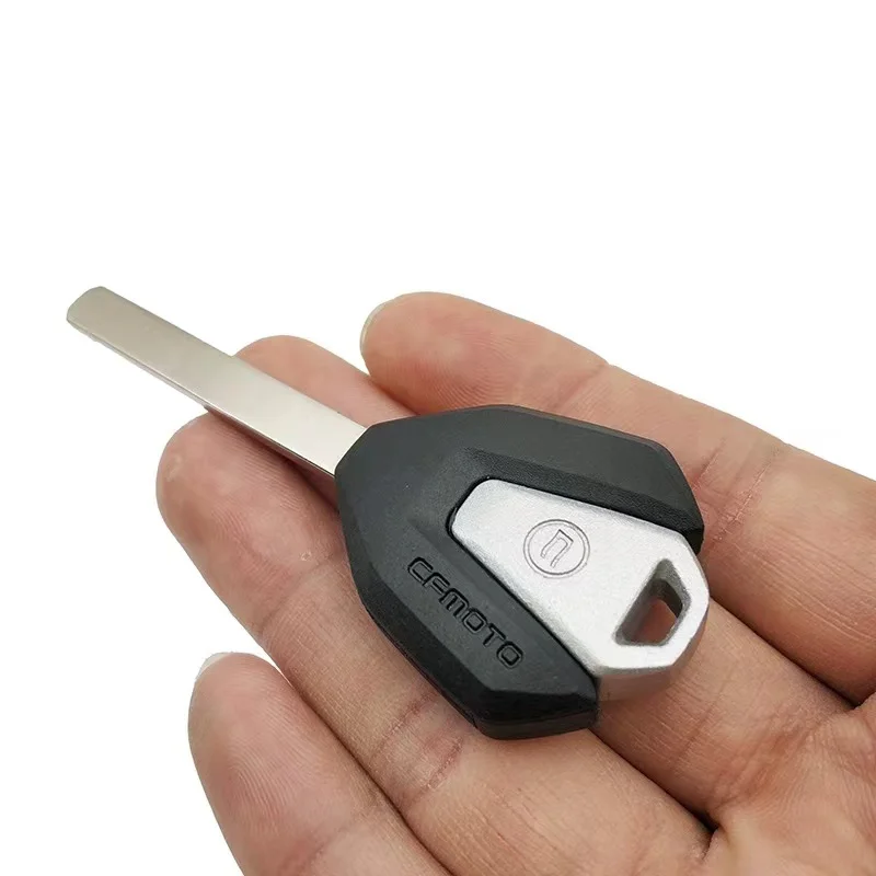 For CFMOTO 250SR/300SR 250NK/300NK 450SR 650MT/GT 700CLX 800NK/MT Original factory new key blank key embryo