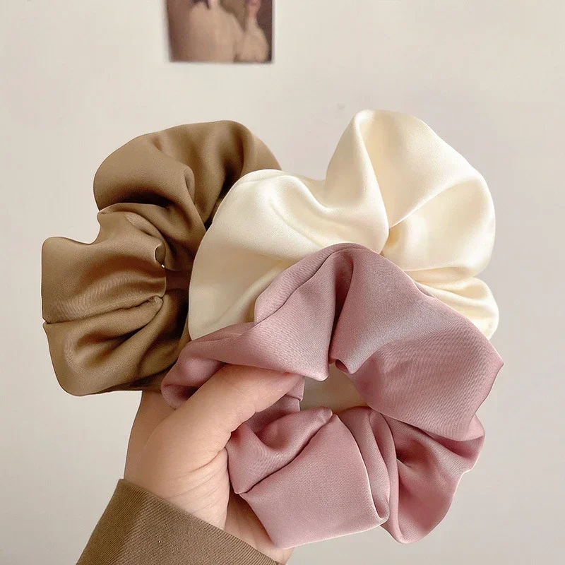 الشتاء الفرنسية الساتان Headbands حساسية عالية المرأة أربطة مرنة الرياضة ذيل حصان الشعر التبعي القوس بلون Scrunchie