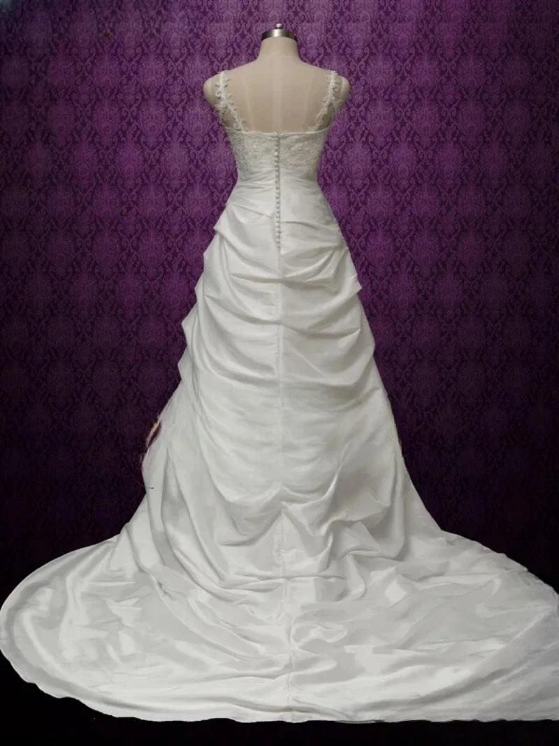 Abiti da sposa vintage increspati A-Line Applique in pizzo a strati con strascico Abito da sposa classico senza spalline Vestido personalizzato